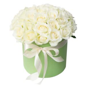 Цветы в коробке "Белые Розы"